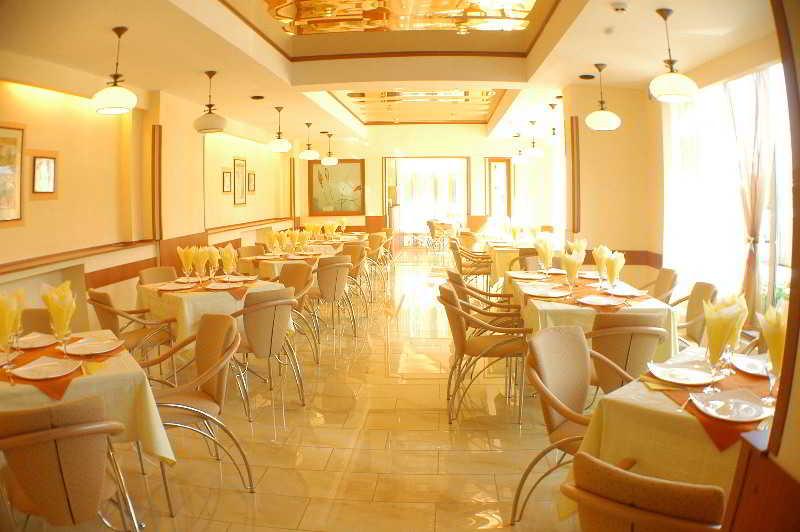 Hotel City Center Brasov Bagian luar foto